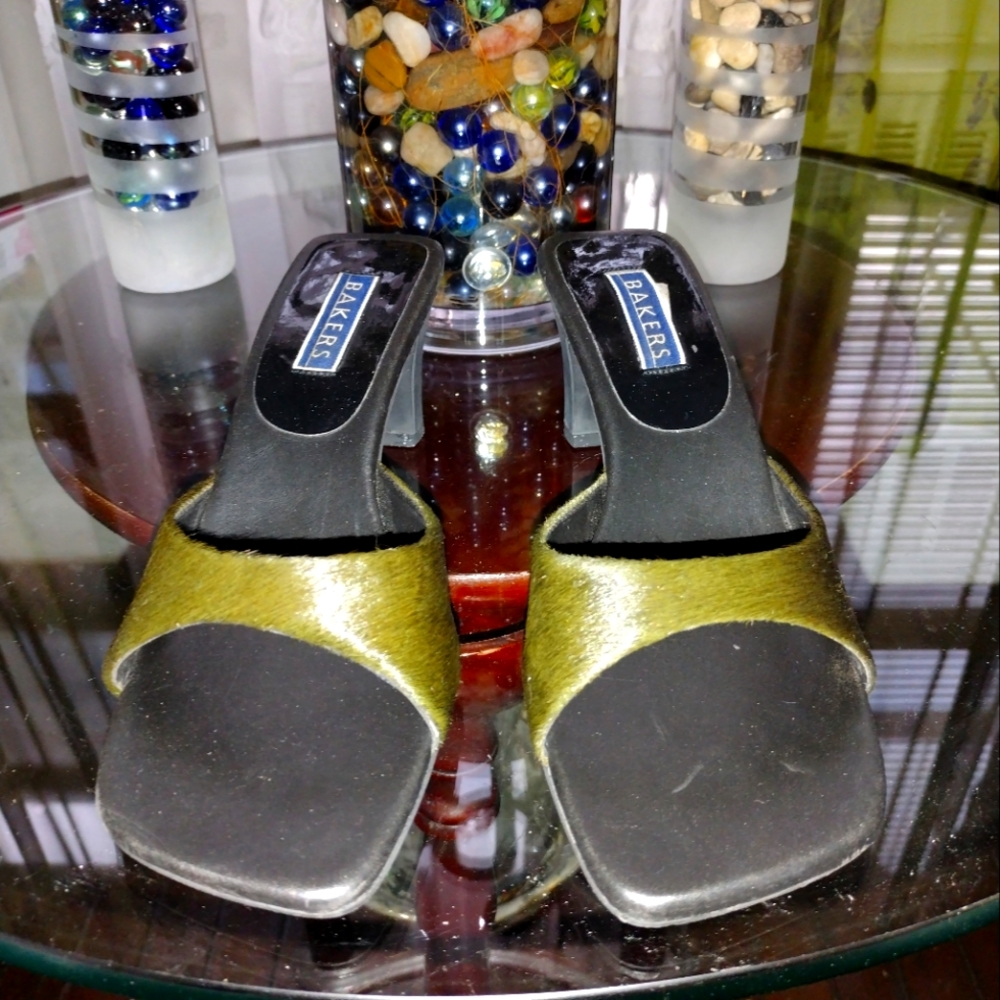 Chic Vintage Green Mule Slip Ons Sandals